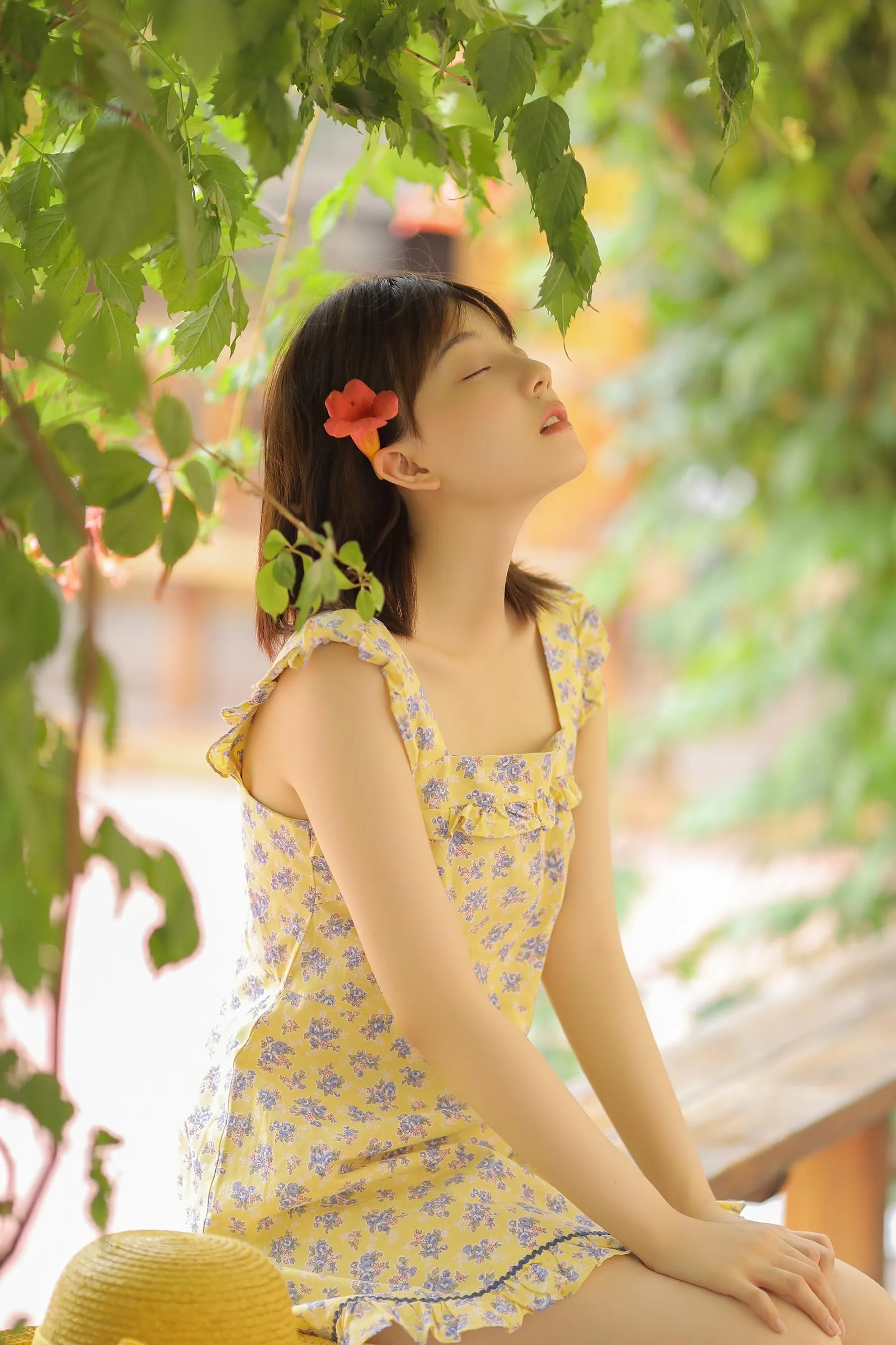 [YITUYU艺图语]2022.07.06 悠悠夏日长 不知秃 [20P]插图6